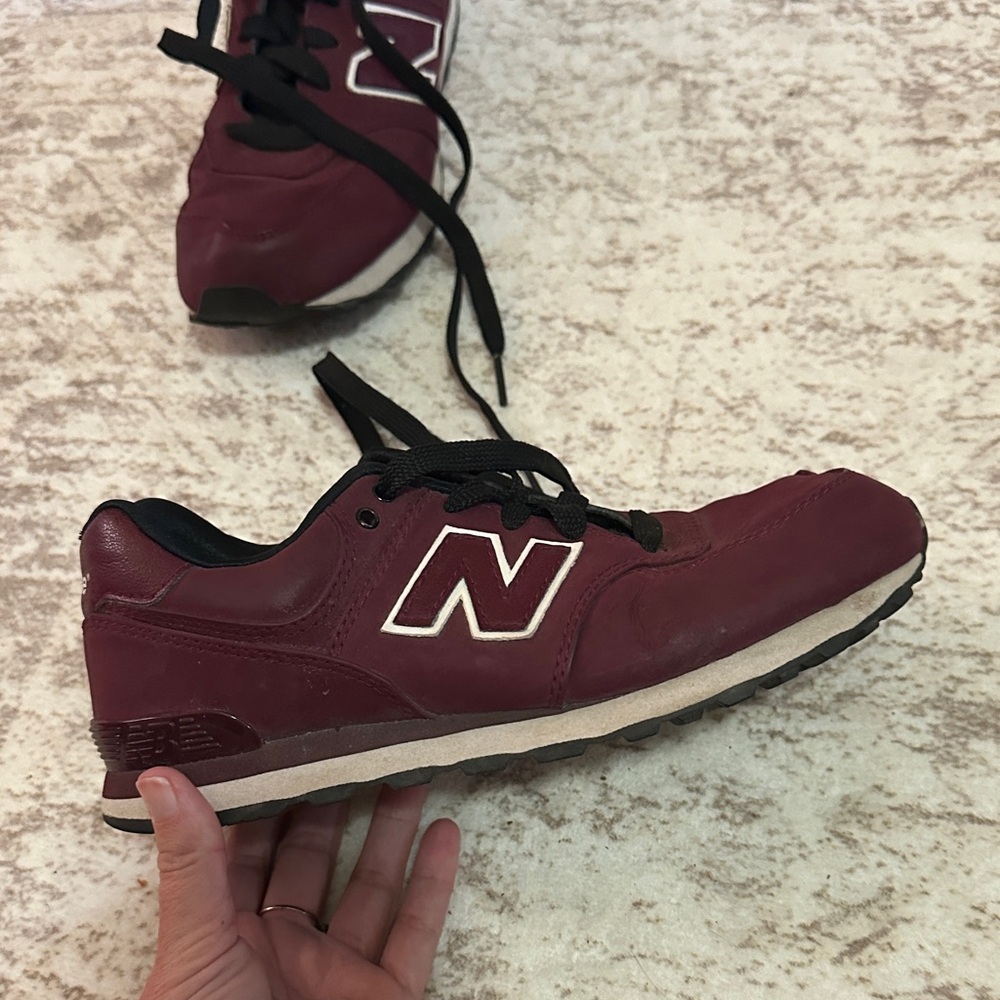 New Balance Kids' Maroon Sneakers - Picture 5 of 8